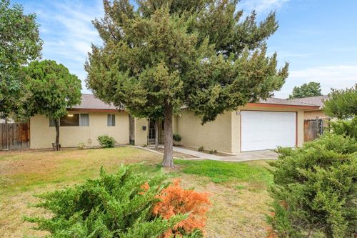 1285 Tucker Avenue, Sanger, CA, 93657 | Card Image