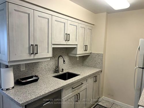 416-300 Ray Lawson Blvd, Brampton, ON, L6Y5H5 | Card Image