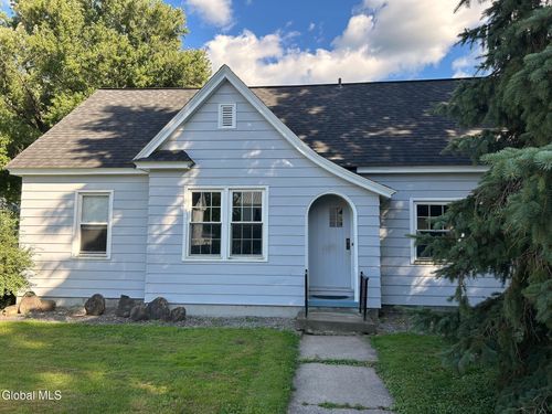126 Grand St, Schoharie, NY, 12157-1901 | Card Image