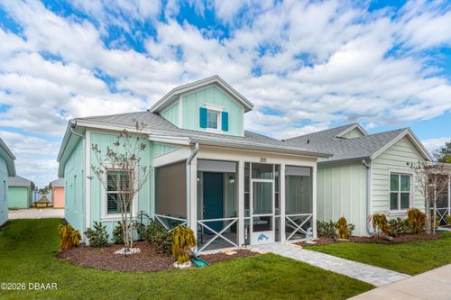 215 Hang Loose Way, DAYTONA BEACH, FL, 32124-3825 | Card Image
