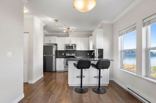 301-11580 223 St, Maple Ridge, BC, V2X9H1 | Card Image