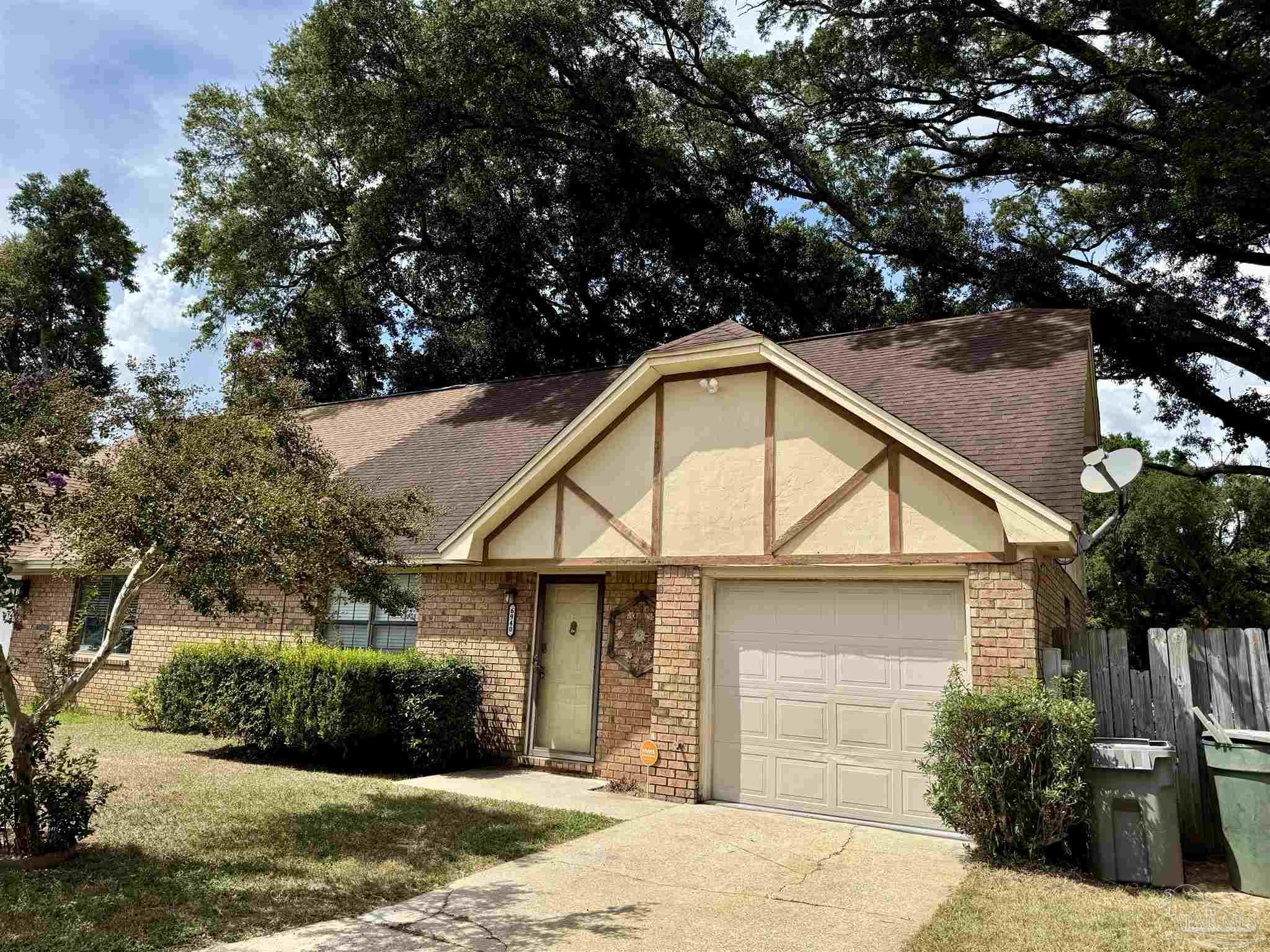 Heather Oaks Dr, Pensacola, FL 32506