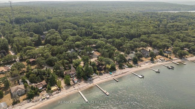 82 Beach Rd, House other with 3 bedrooms, 1 bathrooms and 6 parking in Tiny ON | Image 5