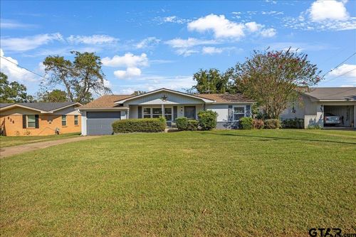 834 S Tipton Ave, Tyler, TX, 75701-2445 | Card Image