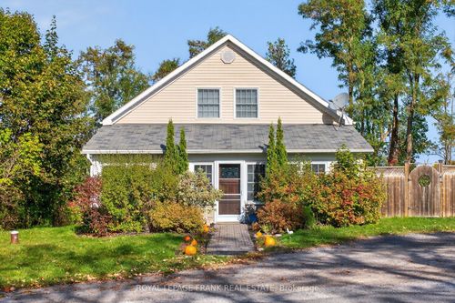 2648 Dummer Asphodel Rd, Douro Dummer, ON, K0L3A0 | Card Image