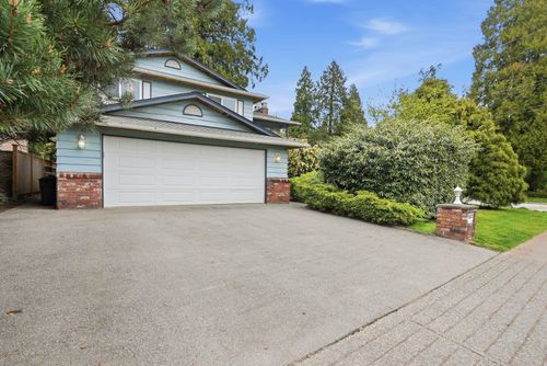 10523 Dunlop Road, Delta, BC, V4C2L1 | Card Image