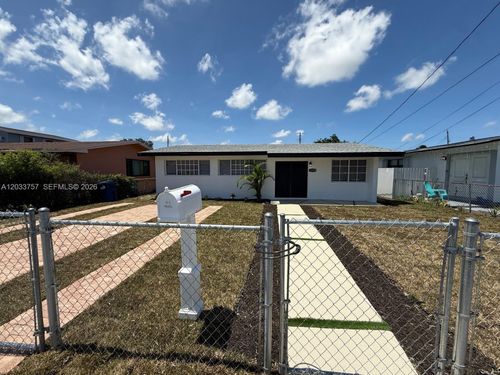 1749 Nw 154th St, Miami Gardens, FL, 33054-2934 | Card Image