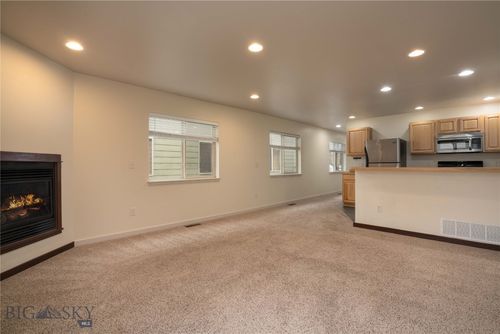 apt-d-935 Forestglen Dr, Bozeman, MT, 59718-6567 | Card Image