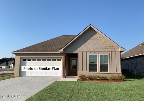 16 Gant Ln, Long Beach, MS, 39560-3239 | Card Image