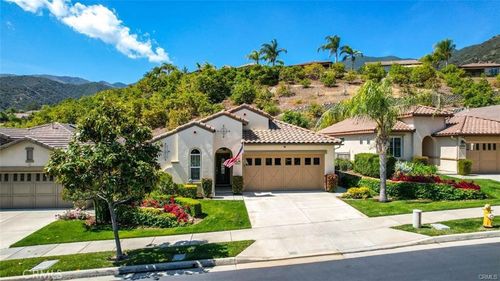 8837 Hollyhock Ct, Corona, CA, 92883 | Card Image