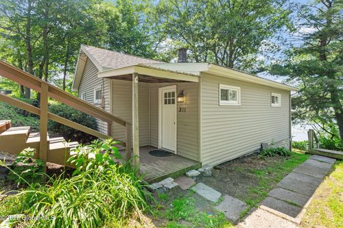 311 Hudson Ave, Troy, NY, 12182-1303 | Card Image