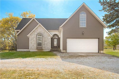 3082 Tennessee Road, Ottawa, KS, 66067 | Card Image