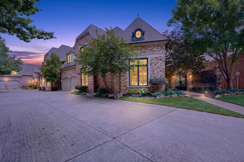 2148 Fawnwood Dr, Plano, TX, 75093-1302 | Card Image