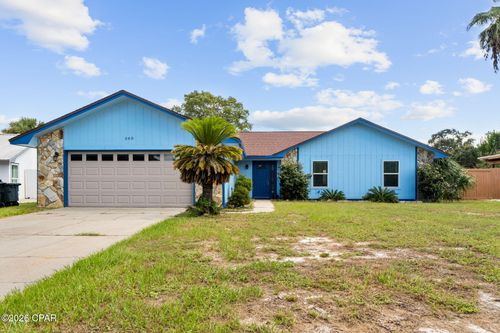 560 Lagoon Oaks Dr, Panama City Beach, FL, 32408-5222 | Card Image