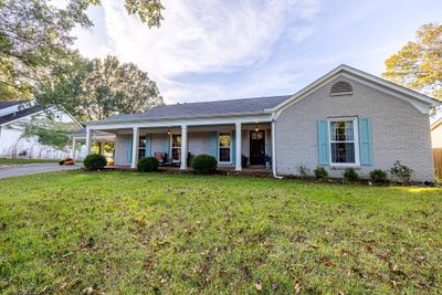 1727 Bryn Mawr Cir, House other with 4 bedrooms, 2 bathrooms and null parking in Germantown TN | Image 2