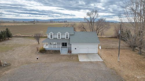 590 N 1089 E, Jackson, ID, 83350-5036 | Card Image