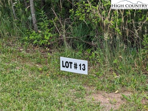 13 Briarwood Rd, Sparta, NC, 28675 | Card Image