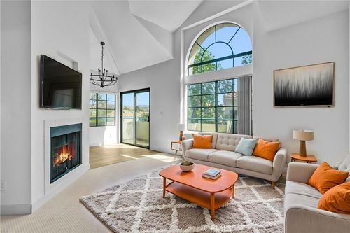 588-18108 Erik Ct, Canyon Country, CA, 91387-4950 | Card Image