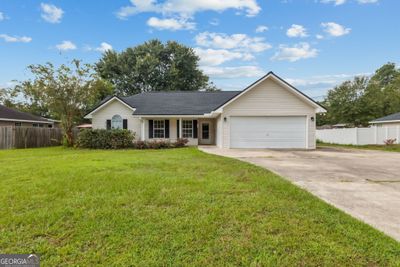 42 Gabby Street, House other with 3 bedrooms, 2 bathrooms and null parking in Folkston GA | Image 3