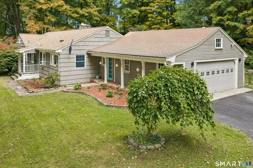 27 Hattertown Rd, Newtown, CT, 06470-1845 | Card Image