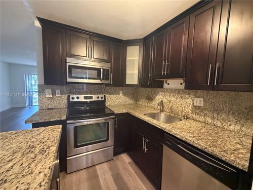 apt-104-300 Gardens Dr, Pompano Beach, FL, 33069-0911 | Card Image