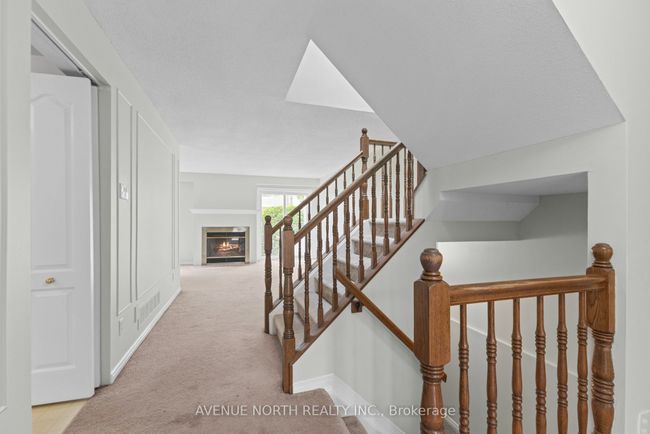 45 Wrenwood Cres, Condo with 3 bedrooms, 3 bathrooms and 1 parking in Nepean ON | Image 6