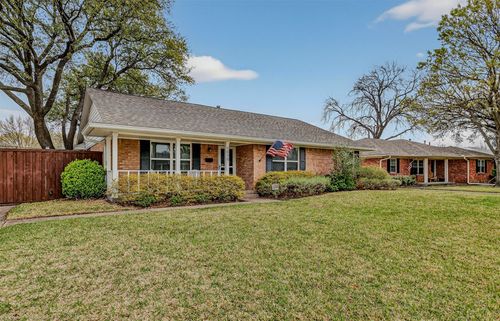 9919 Lakemere Dr, Dallas, TX, 75238-2616 | Card Image