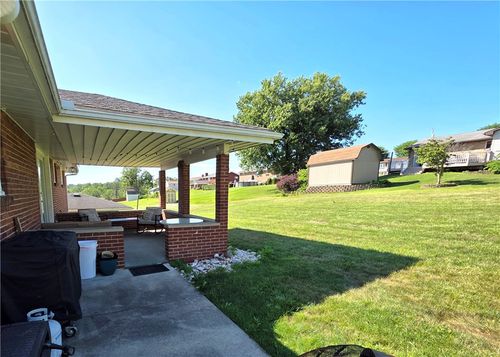 2638 Beverly Dr, Washington, PA, 15301-1410 | Card Image