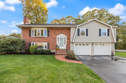 26 Marla Ln, Reading, MA, 01867-1428 | Card Image