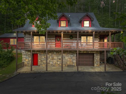1145 Bearwallow Mountain Rd, Hendersonville, NC, 28792-2094 | Card Image