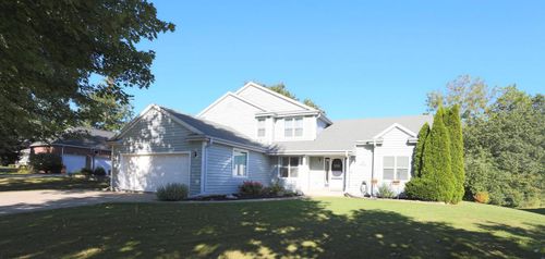 W204S8194 Pasadena Drive, MUSKEGO, WI, 53150 | Card Image