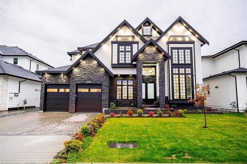 19718 33 Ave, Langley, BC, V3A0N9 | Card Image