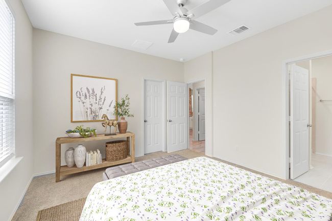546 Pepperbark Loop, House other with 3 bedrooms, 2 bathrooms and null parking in Buda TX | Image 6