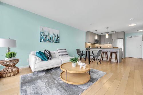 909-7117 Elmbridge Way, Richmond, BC, V6X0J2 | Card Image