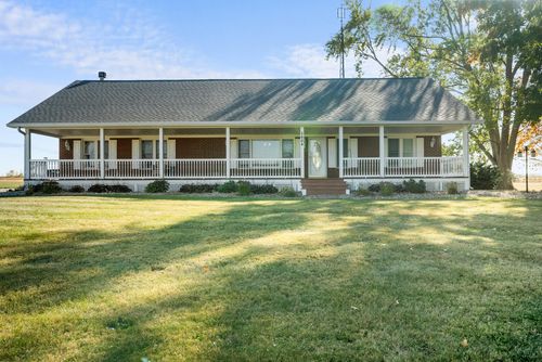 5484 E County Road 150 S, Logansport, IN, 46947-8461 | Card Image