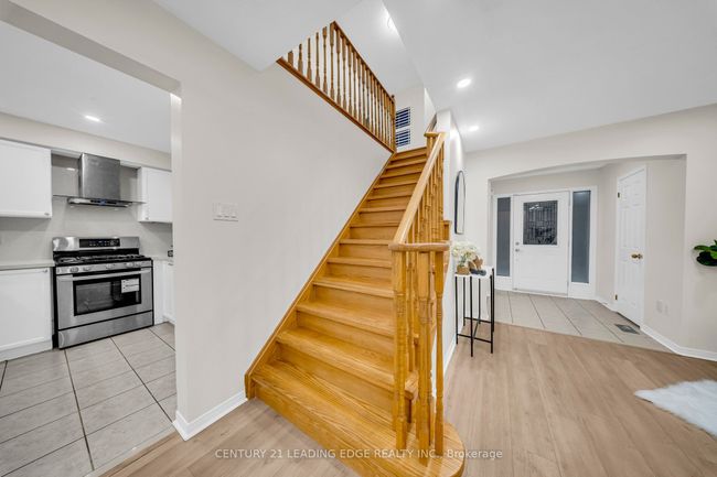 12 Styles Cres, House attached with 4 bedrooms, 4 bathrooms and 1 parking in Ajax ON | Image 14