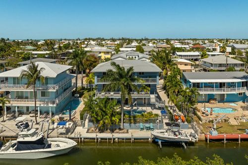 172 Venetian Dr, Islamorada, FL, 33036-4208 | Card Image