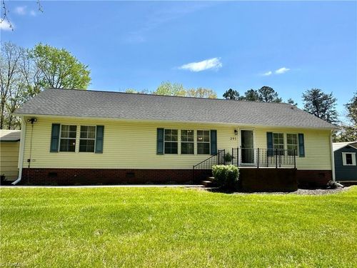 291 Howardtown Rd, Mocksville, NC, 27028-7237 | Card Image