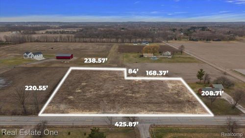 72857 Romeo Plank Rd, Armada, MI, 48005-3444 | Card Image
