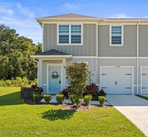12214 Grizzly Ln, New Port Richey, FL, 34654-2915 | Card Image