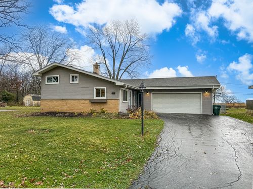 67 Timber Lane, Lindenhurst, IL, 60046 | Card Image