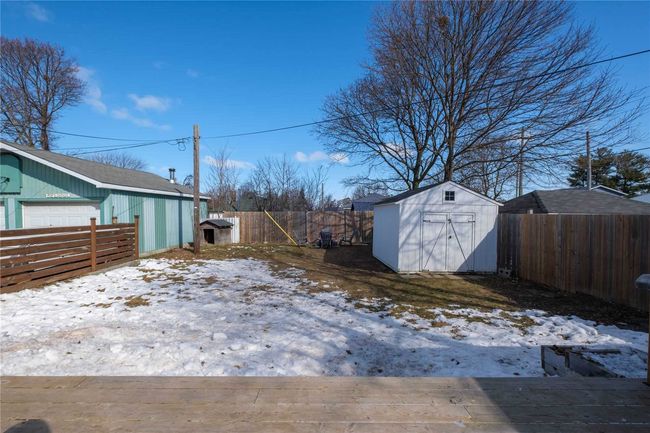 7 7 Th Ave, House other with 2 bedrooms, 1 bathrooms and 3 parking in Kingston ON | Image 9
