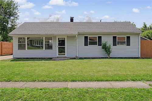 1213 Beech St, Fairborn, OH, 45324-3609 | Card Image