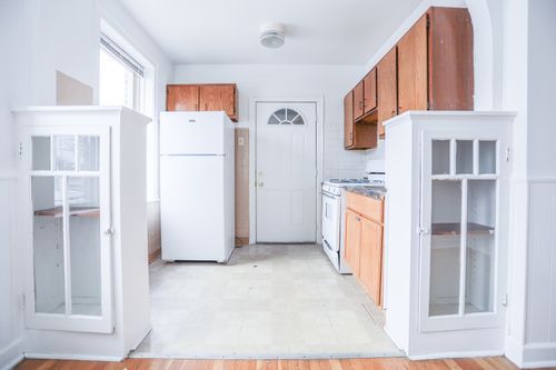 apt-2a-4726 W Addison St, Chicago, IL, 60641-3715 | Card Image