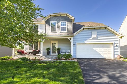 9231 Lighthouse Ln, Woodbury, MN, 55129-5517 | Card Image