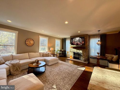 11423 Hayloft Ln, Glen Allen, VA, 23060-6024 | Card Image