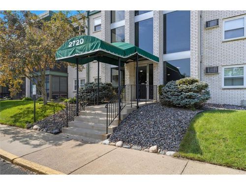 c113-2720 Dale St N, Roseville, MN, 55113-2300 | Card Image
