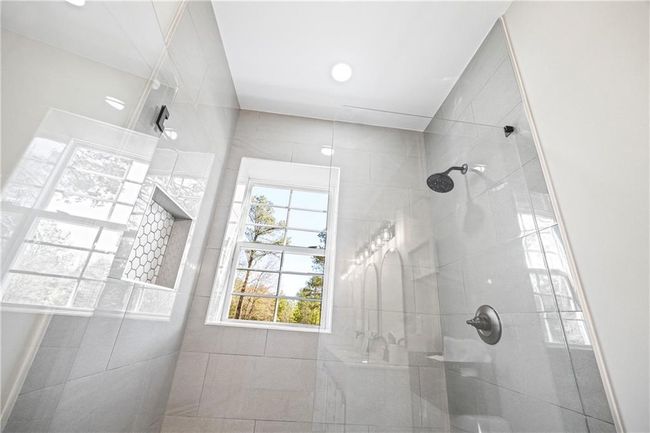 737 Broad River Rd, House other with 6 bedrooms, 5 bathrooms and 5 parking in Carlton GA | Image 110