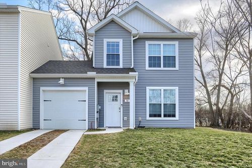 30 Parkview Dr, CARLISLE, PA, 17013-2208 | Card Image