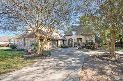 17202 Sweet Olive Ave, Baton Rouge, LA, 70817-4251 | Card Image